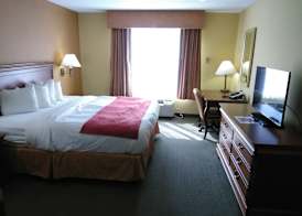 Baymont by Wyndham Clinton 5