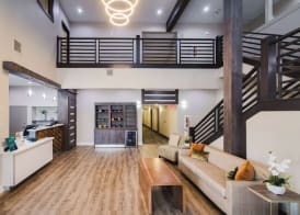 Quality Suites Houston Hobby Airport 3