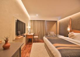 Pal Hotel 4