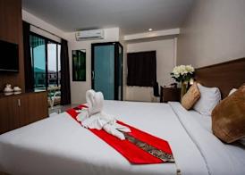Royal Waves Hotel 2