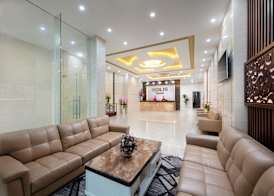 Nolis Hotel 5