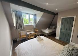 Charlie Hotel 4