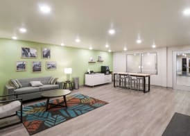 WoodSpring Suites Mesa Chandler 4