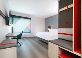 Avid Hotel Querétaro Centro Sur by IHG 4
