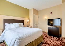 TownePlace Suites by Marriott York 5