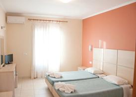 Adriolos Apartments 4