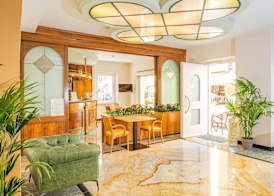 Hotel Centrale 4