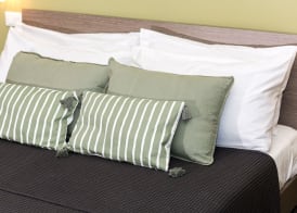 Leone Suite B&B & Restaurant AIC 5