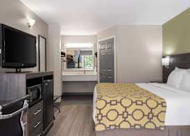 Baymont by Wyndham Kingsland 5