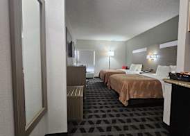 Quality Inn & Suites Irving DFW Airport South 4