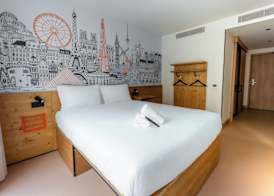 easyHotel Alicante Centro 5