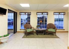 Days Inn by Wyndham Shawnee 3