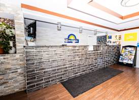 Days Inn by Wyndham Sharonville 2