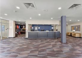 Ramada By Wyndham Niagara Falls near the Falls 3