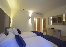 Hôtel Lescure Business and SPA 3