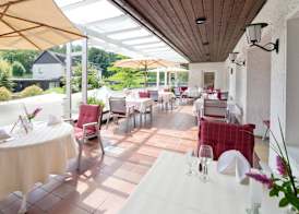 Romantik Waldhotel Mangold 3