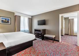 Comfort Inn & Suites North Charleston - Northwoods 4