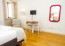 Liiiving in Porto - Historic Clerigos Studio 4F 3