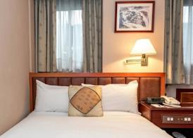 First Hotel 4