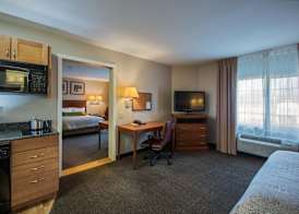 Candlewood Suites WINDSOR LOCKS BRADLEY ARPT by IHG 3