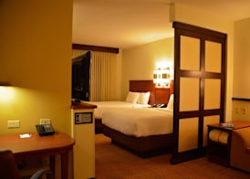 Hyatt Place North Charleston 5