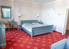 Strandhotel Berg 3