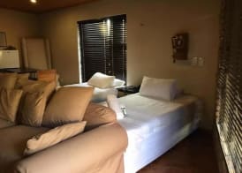 Meransha Self Catering CC 4