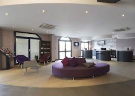 Kyriad Le Blanc-Mesnil 5