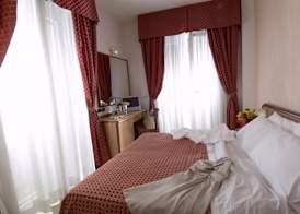 Hotel Du Soleil 5
