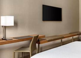 AC Hotel by Marriott San Francisco Airport/Oyster Point Waterfront 4
