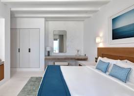 Sandblu Santorini, LXR Hotels & Resorts 5