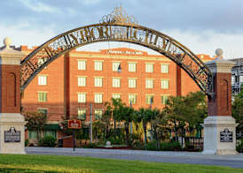Hampton Inn & Suites Tampa/Ybor City/Downtown 2