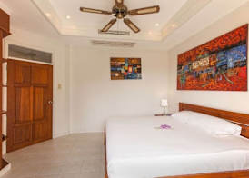 Smile House - Fisherman Village 3
