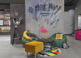 Moxy Lausanne City 3