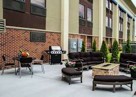 Hampton Inn Joliet - I-80 4
