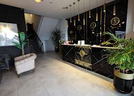 The Rest Port Hotel 3