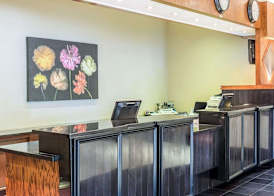Clarion Hotel Somerset - New Brunswick 2
