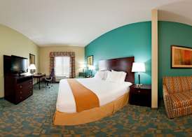 Holiday Inn Express & Suites SALEM by IHG 2