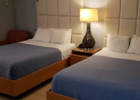 Ocean Mile Hotel 4