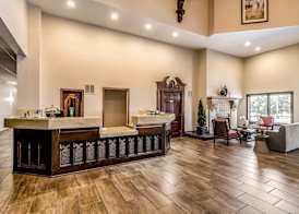 Riverview Inn & Suites, an Ascend Collection Hotel 4