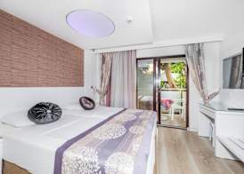 Tropic Beach Resort Hotel 5