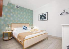 Boutique Apartments SoBe 4
