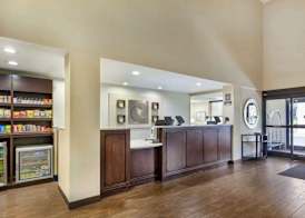Comfort Suites Hanes Mall 3
