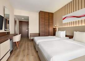 Ramada By Wyndham Cesme 5