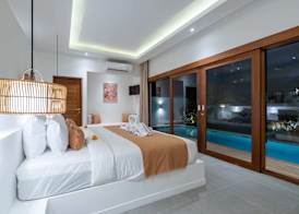 Villa Lounes 1 - Luxury 1BR Villa Walking Distance to the Beach 3