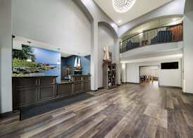 Best Western Plus Lake Dallas Inn & Suites 3