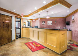 Econo Lodge Cedar Rapids South 2