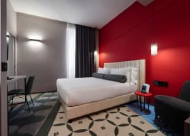 MyTALE Creative Academy Hotel 3