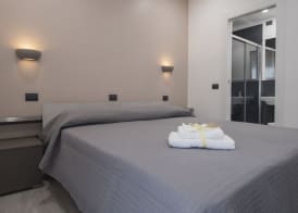 Diaz Apartment 5