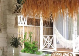 Love Coconut Bungalow 3